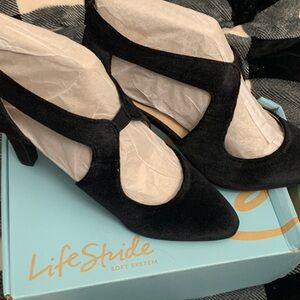 Life Stride Black Velvet Heels
